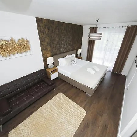 Angelina Holiday home